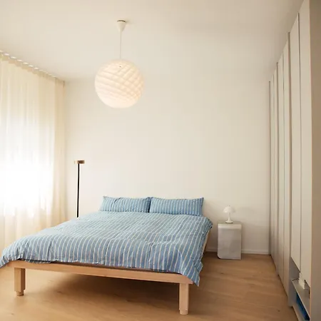Apartment Designerwohnung In Der Suedstadt